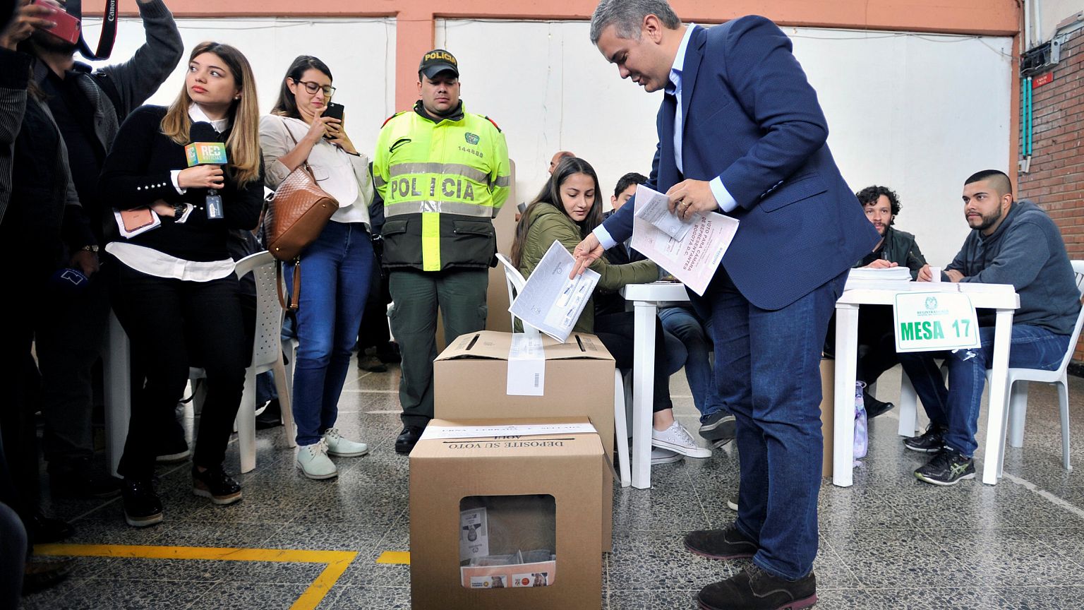Erőszakmentes választások Kolumbiában