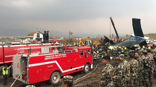 Nepal: Viele Tote bei Flugzeugunglück in Kathmandu Nepal: Viele Tote bei Flugzeugunglück in Kathmandu