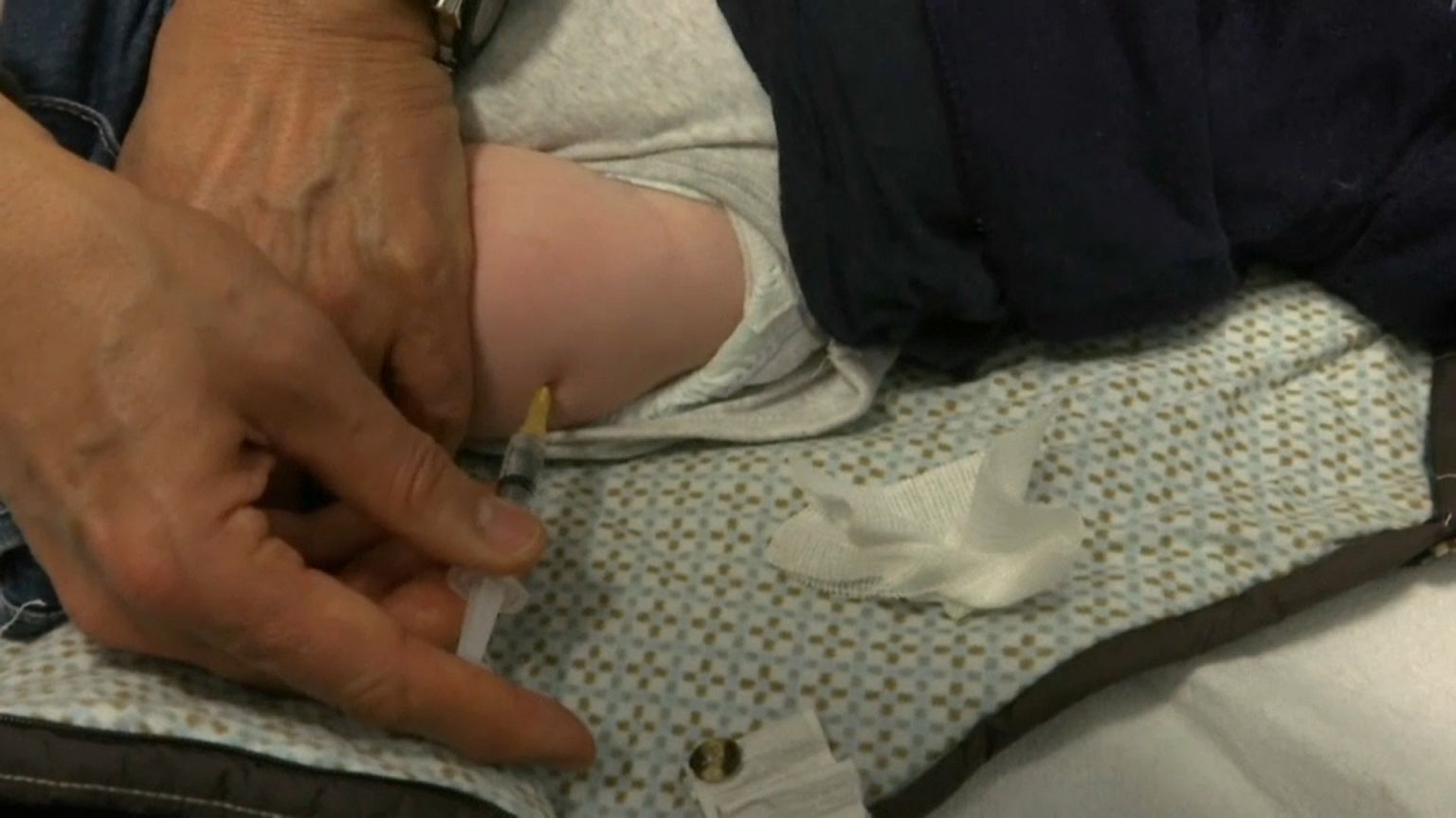 Italia: i vaccini dell'obbligo. Scade il termine per essere in regola nei nidi e a scuola 