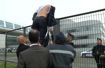 Air France 'shirt-ripping': case goes to Paris appeals court