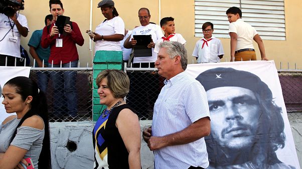 Eleições marcam fim da "era Castro" em Cuba Eleições marcam fim da "era Castro" em Cuba