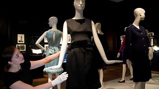 Meghalt Hubert de Givenchy, a francia elegancia megtestesítője