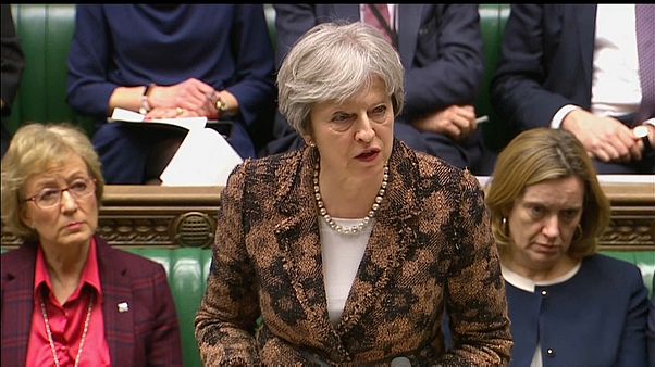 Theresa May aponta o dedo acusador à Rússia Theresa May aponta o dedo acusador à Rússia