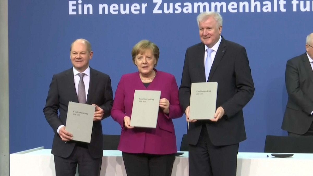 Alemanha oficializa governo de coligação
