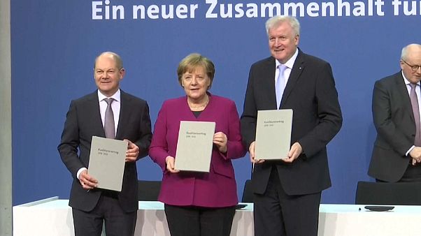 Angela Merkel says "it's time to start work" Angela Merkel says "it's time to start work"