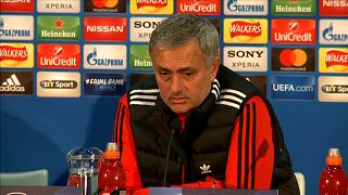 Man Utd boss Mourinho blasts de Boer over Rashford remarks