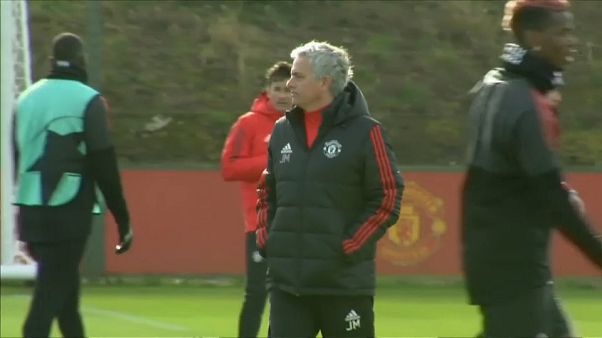 Champions league: Duello De Boer vs Mourinho Champions league: Duello De Boer vs Mourinho