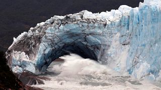 Perito-Moreno-Gletscher in Argentinien: Eismassen stürzen ins Wasser
