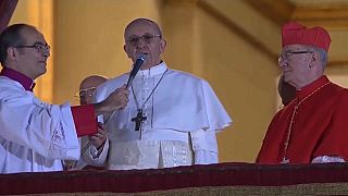 Francisco cumple un lustro rompiendo moldes en el Vaticano