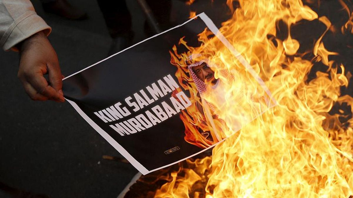Strasburgo: bruciare le immagini della famiglia reale spagnola è libertà di espressione 