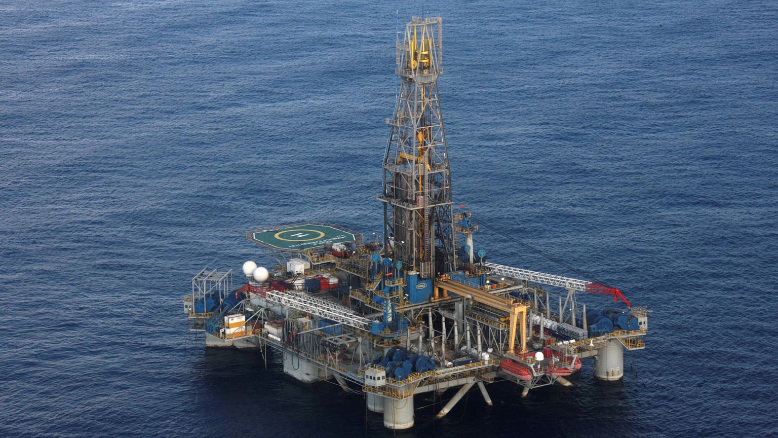 Έφτασαν οι Αμερικάνοι στην Κύπρο – Τι γίνεται με  το «Αφροδίτη»;