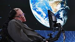 Stephen Hawking dedicou boa parte dos seus 76 anos ao espaço 