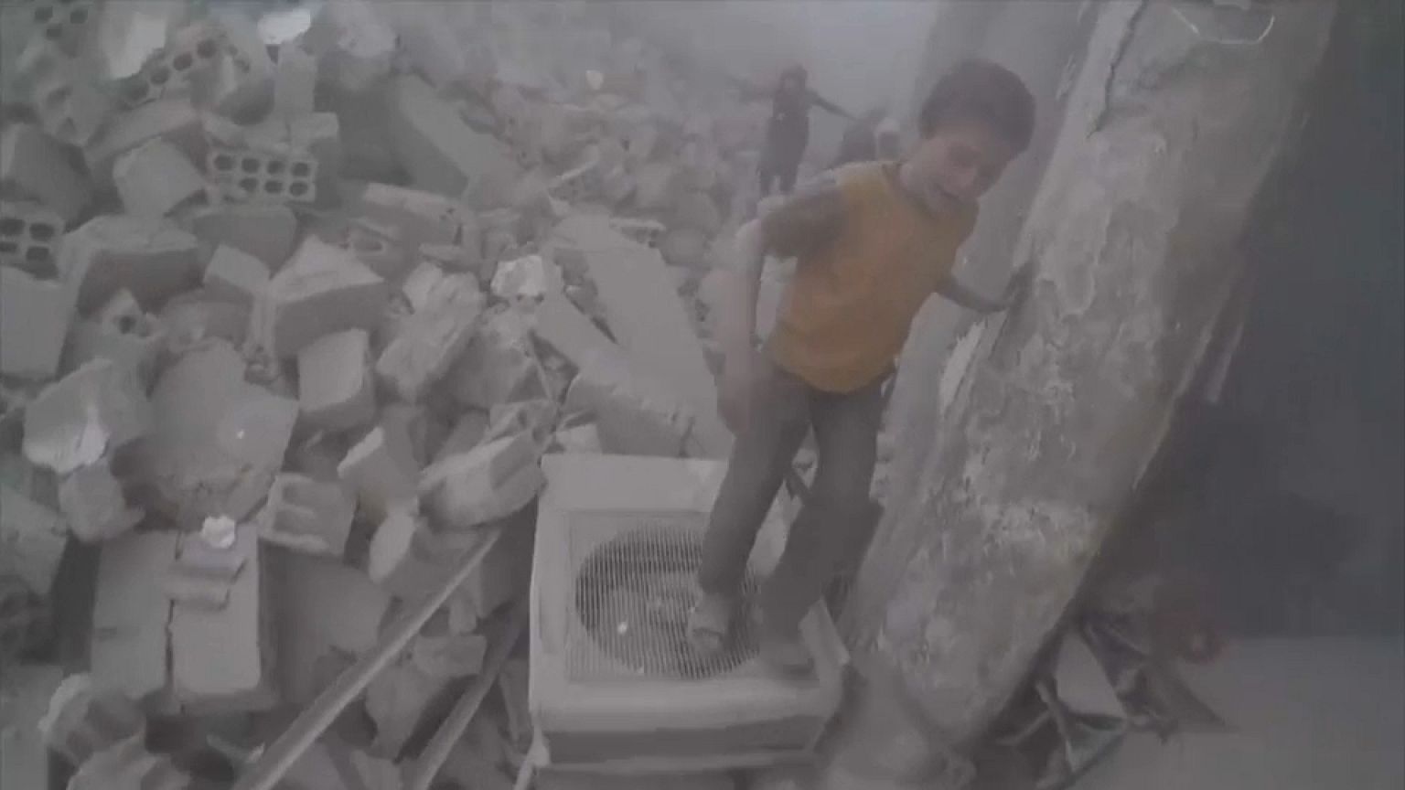 More airstrikes hit Ghouta inflicting heavy loss of civilian life