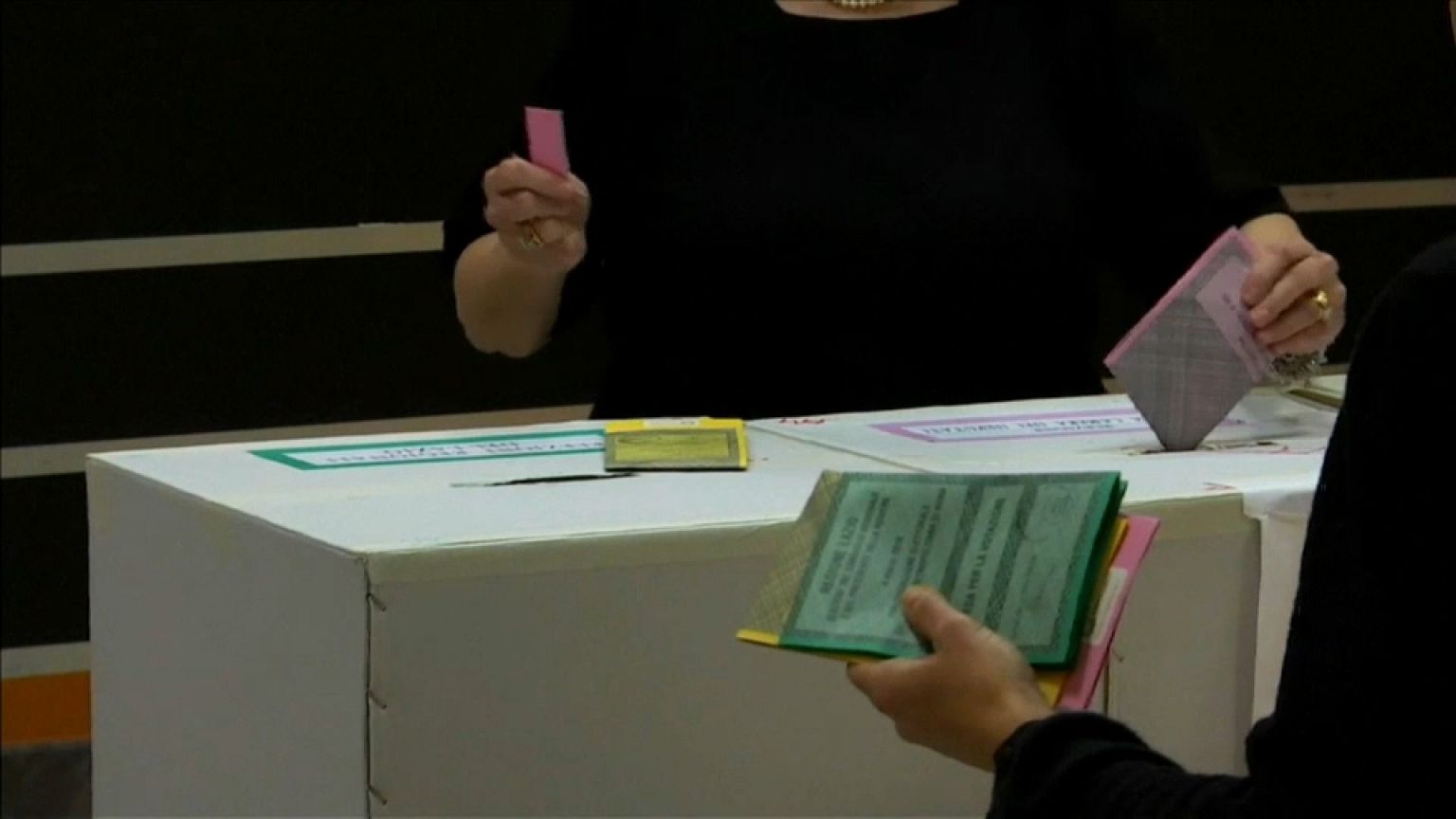 Italia, lo spettro del ritorno alle urne
