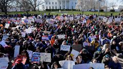 El clamor de las aulas contra la violencia de las armas en EEUU