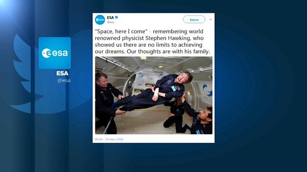 Bilim insanları Stephen Hawking'in yasını tutuyor Bilim insanları Stephen Hawking'in yasını tutuyor