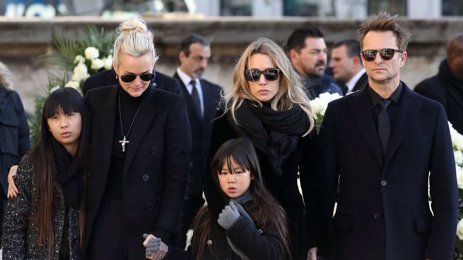 Laeticia Hallyday, David Hallyday et Laura Smet.