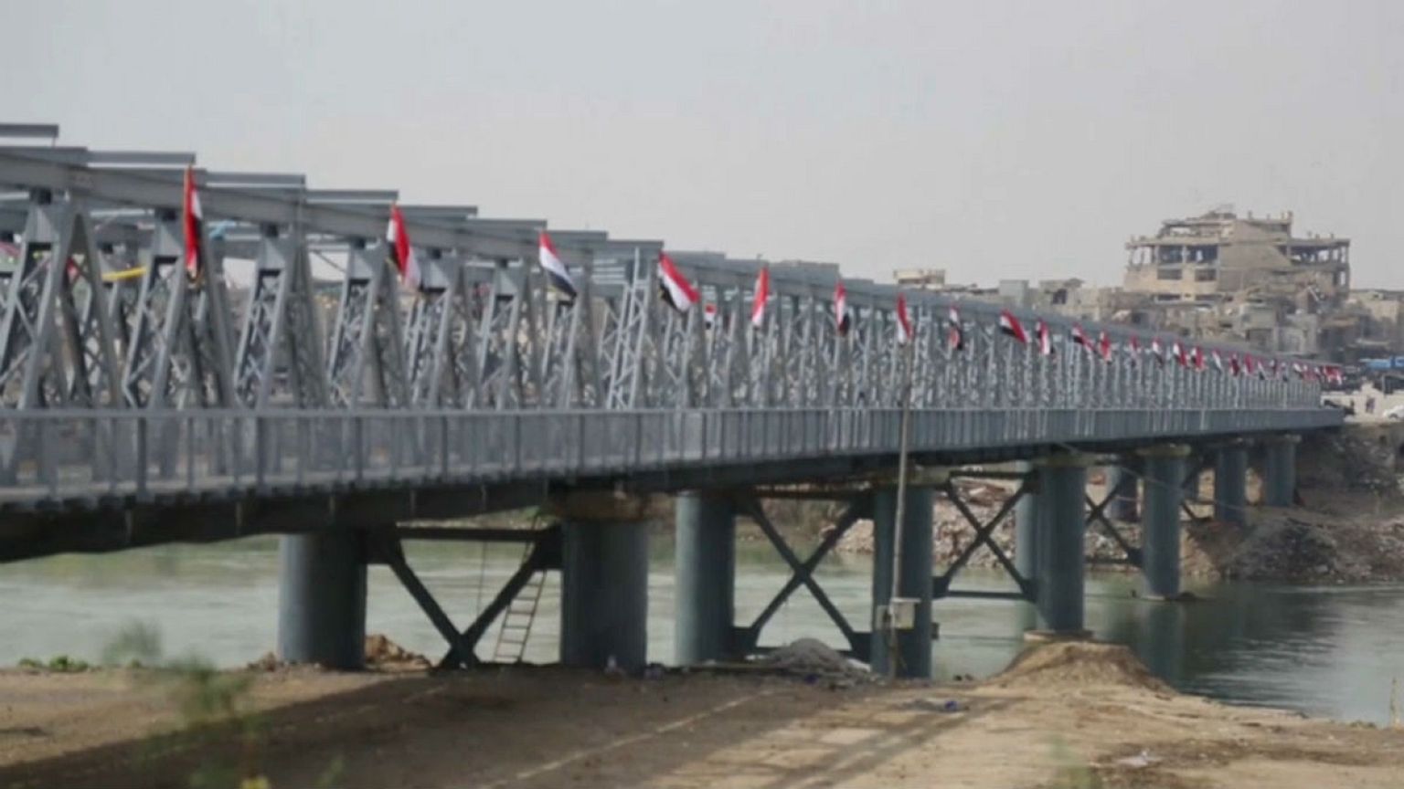 Musul yaralarını sarıyor