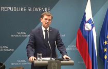 Slovenia: il premier si dimette 