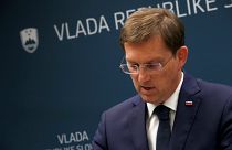 Sloweniens Ministerpräsident auf einer Pressekonferenz am Mittwoch