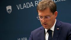 Sloweniens Ministerpräsident auf einer Pressekonferenz am Mittwoch