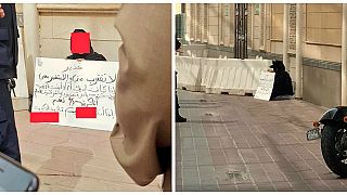 سيّدة كويتية تهدد "بتفجير نفسها" في حركة احتجاجية على نظرة المجتمع للنساء