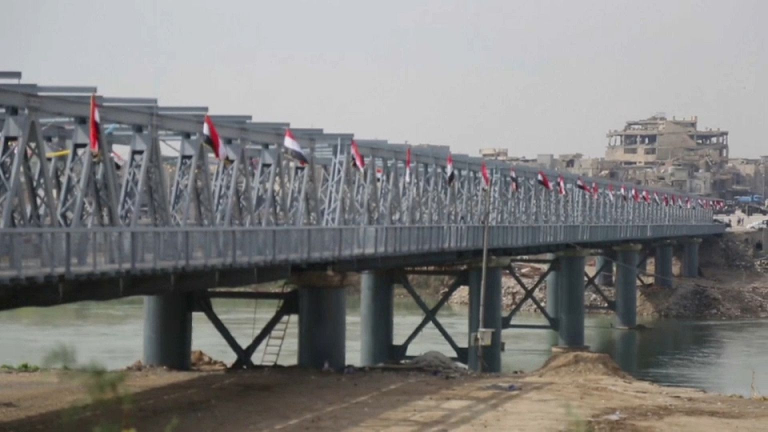 Reaberta a "Ponte Velha" de Mossul 