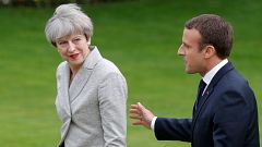 Theresa May et Emmanuel Macron