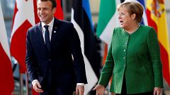 Merkels Antrittsbesuch in Paris  
