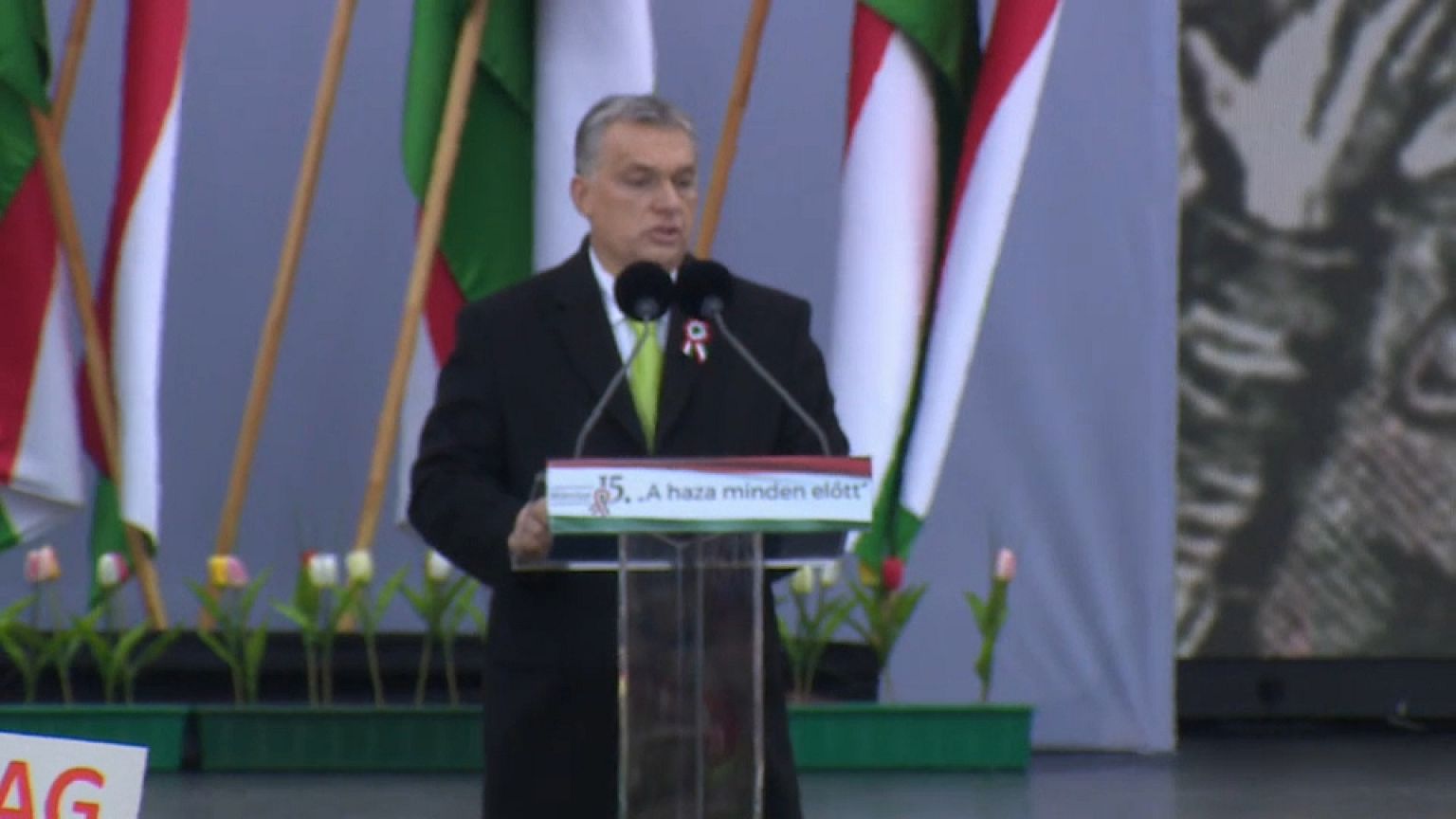 Orbán amenaza a la oposición