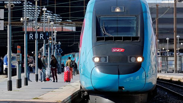 Γαλλία: Απεργιακές κινητοποιήσεις για τρεις μήνες στα τρένα!