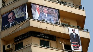 المصريون المقيمون في الخارج يبدأون التصويت في الانتخابات الرئاسية