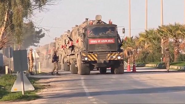 Assedio turco di Afrin: almeno 12 civili uccisi Assedio turco di Afrin: almeno 12 civili uccisi