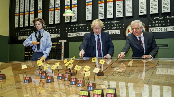 Kremlin irritado com acusação direta de Johnson a Putin Kremlin irritado com acusação direta de Johnson a Putin