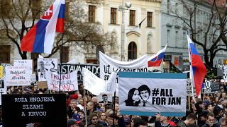Σλοβακία: Νέα πολυπληθής αντικυβερνητική διαδήλωση