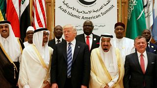 ترامب يجتمع مع بن سلمان وتميم وبن زايد في ظل عدم تفاؤل أمريكي بحل الأزمة الخليجية
