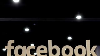 Facebook suspends Trump election campaign's political data firm 