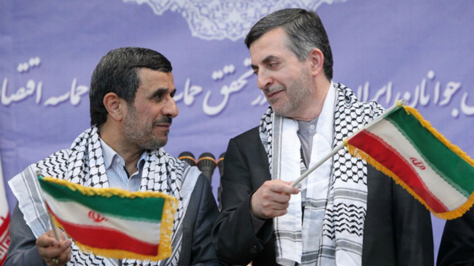 اسفندیار رحیم‌ مشایی معاون سابق احمدی‌نژاد دستگیر شد