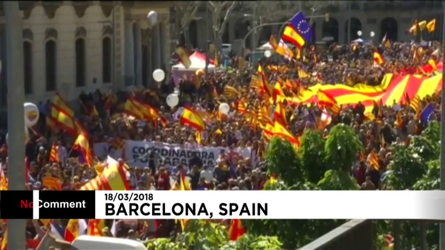 Barcellona: migliaia di persone alla manifestazione pro-unità