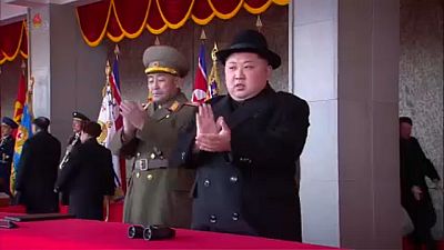 Észak-Korea nukleáris leszerelést ígér