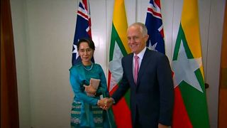 Turnbull to talk human rights with Aung San Suu Kyi