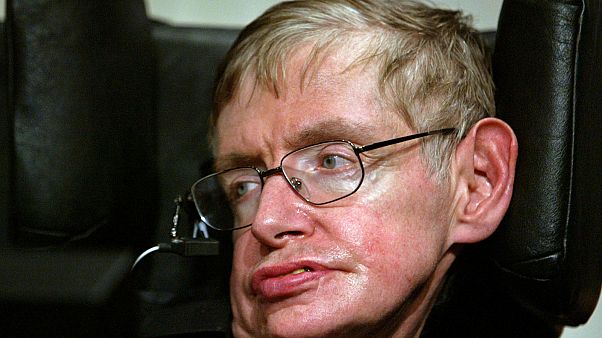 Stephen Hawking starb am 14.03.2018 im Alter von 76 Jahren in Cambridge Stephen Hawking starb am 14.03.2018 im Alter von 76 Jahren in Cambridge