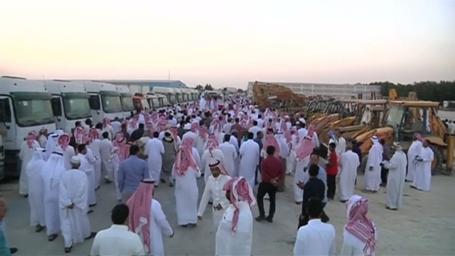 من موقع مزاد بيع ممتلكات معن الصانع في السعودية