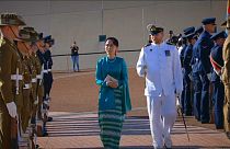 Aung San Suu Kyi se reúne con el primer ministro australiano