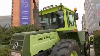 Farmers ride into Brussels to protest subsidy reforms