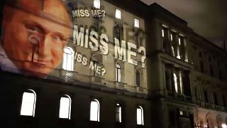 Video showing Putin projected onto UK Foreign Office is a fake, government says