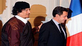 توقيف ساركوزي للتحقيق معه بشأن مزاعم تمويل القذافي لحملته الانتخابية