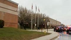 Tiroteio numa escola norte-americana fere dois estudantes