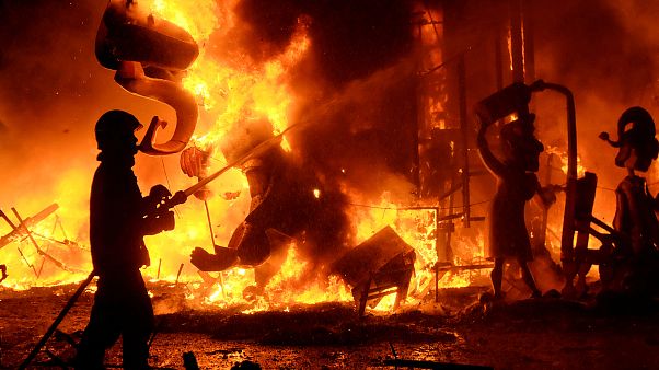 Les "Fallas" de Valence Les "Fallas" de Valence