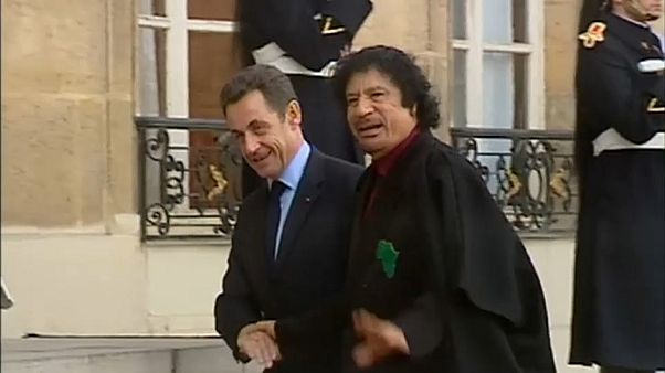 Sarkozy: Was lief da mit Gaddafi? Sarkozy: Was lief da mit Gaddafi?